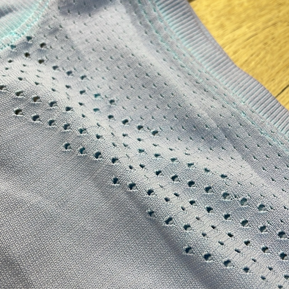 Lululemon tank top - distressed color - Picture 9 of 9